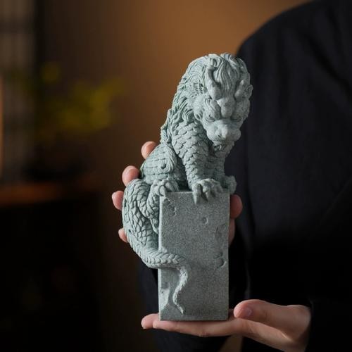 龍形擺件哪個(gè)材質(zhì)最好？ 龍形擺件哪個(gè)材質(zhì)最好？ 龍魚百科 第12張