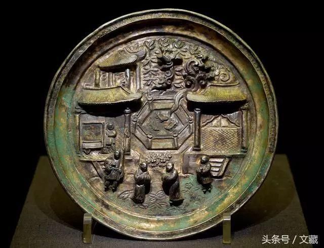 棲鳳竹池養(yǎng)化龍魚寓意什么（庭栽棲鳳竹池養(yǎng)化龍魚）