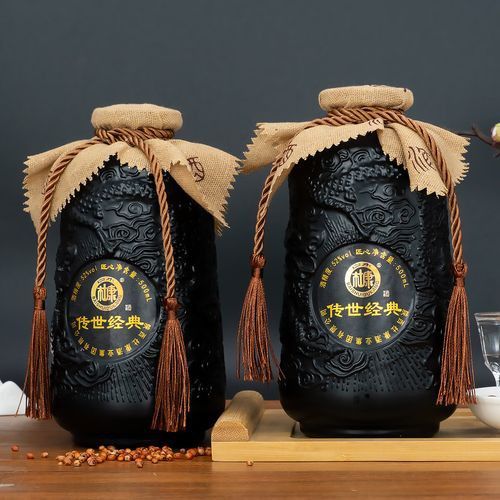 經(jīng)典禮盒裝和750ml典藏紅龍有何區(qū)別？