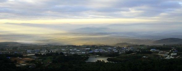 雷龍村的人口數(shù)量是多少？