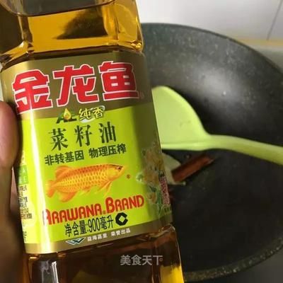 金龍魚吃龍蝦嗎：關于金龍魚吃龍蝦的問題