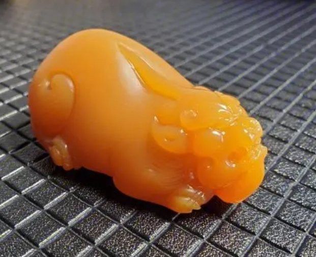 如何判斷玉石聚財龍魚擺件是否需要保養？