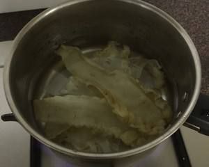 金龍魚膠泡發后粘粘的怎么辦呢，如何判斷金龍魚膠是否泡發