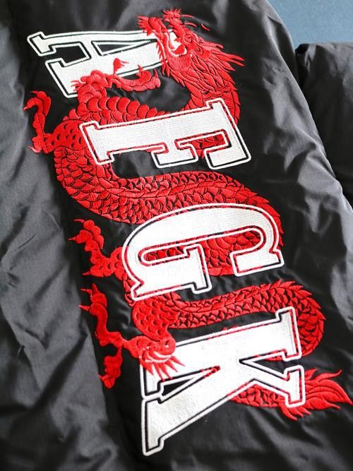 紅龍服飾搭配案例