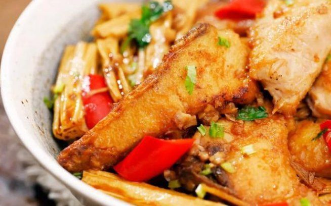 龍魚肥美的最佳三個部位是什么