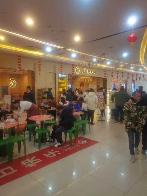 寶應(yīng)縣開水族店怎么樣？加盟祥龍魚場(chǎng)賣龍魚市場(chǎng)怎樣？