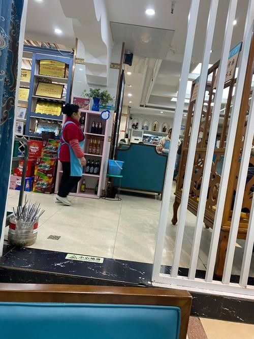 吉木乃開水族店怎么樣？加盟祥龍魚場賣龍魚市場怎樣？ 吉木乃開水族店怎么樣？加盟祥龍魚場賣龍魚市場怎樣？ 水族館百科（水族館加盟） 第5張