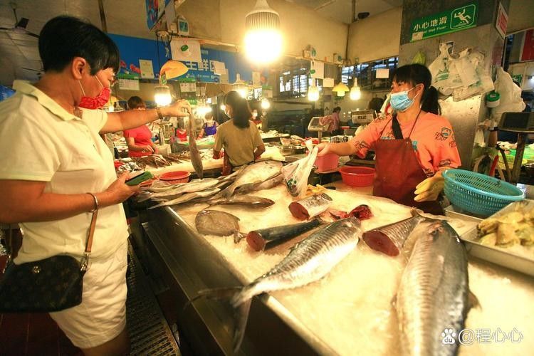 武漢開水族店怎么樣？加盟祥龍魚場賣龍魚市場怎樣？ 武漢開水族店怎么樣？加盟祥龍魚場賣龍魚市場怎樣？ 水族館百科（水族館加盟） 第4張