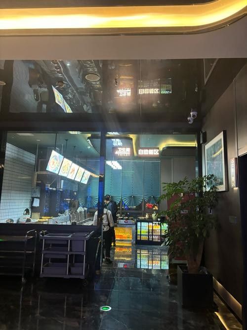 剛察開水族店怎么樣？加盟祥龍魚場賣龍魚市場怎樣？ 剛察開水族店怎么樣？加盟祥龍魚場賣龍魚市場怎樣？ 水族館百科（水族館加盟） 第1張