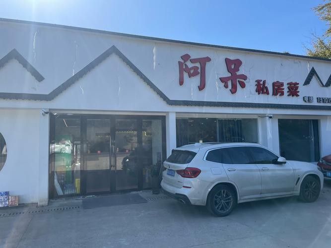 臨江開水族店怎么樣？加盟祥龍魚場賣龍魚市場怎樣？