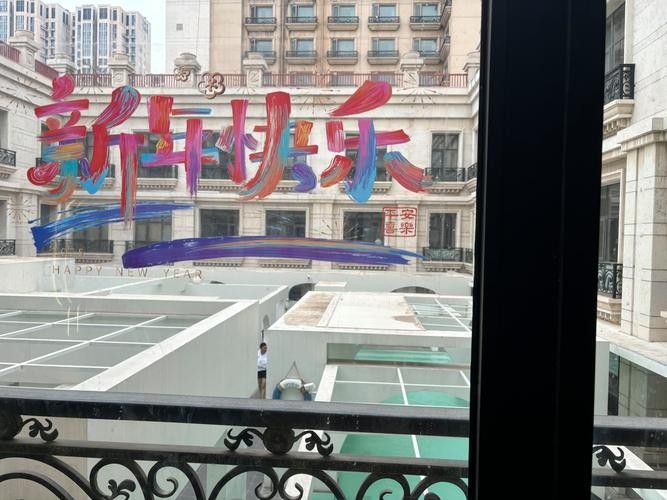 九江縣開水族店怎么樣？加盟祥龍魚場賣龍魚市場怎樣？