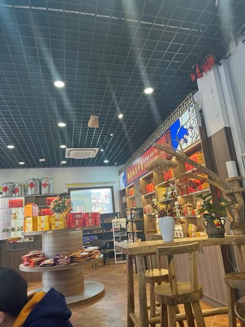 南皮開水族店怎么樣？加盟祥龍魚場賣龍魚市場怎樣？