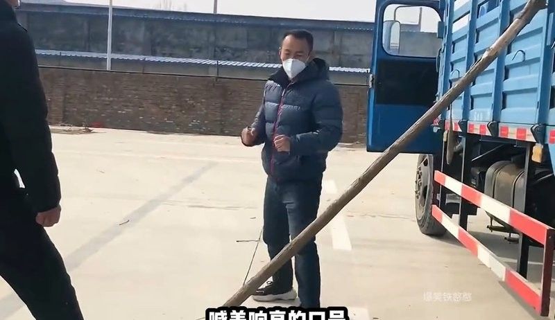 龍龍還有哪些搞笑整蠱視頻？