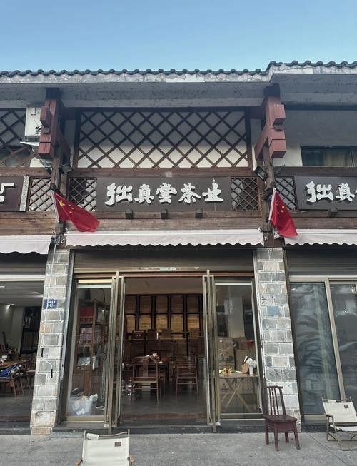 武夷山開(kāi)水族店怎么樣？加盟祥龍魚(yú)場(chǎng)賣(mài)龍魚(yú)市場(chǎng)怎樣？