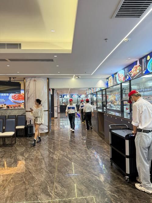 宜豐開水族店怎么樣？加盟祥龍魚場賣龍魚市場怎樣？