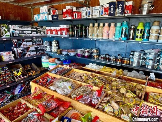 曲麻萊開水族店怎么樣？加盟祥龍魚場賣龍魚市場怎樣？