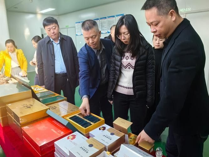 廣宗開水族店怎么樣？加盟祥龍魚場賣龍魚市場怎樣？