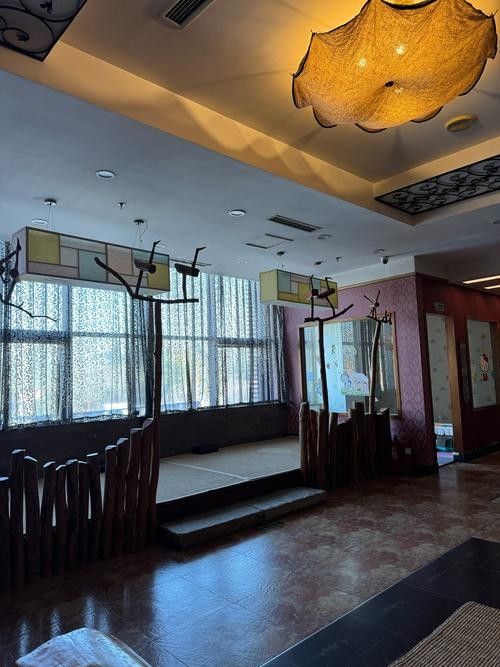 鄂溫克旗開水族店怎么樣？加盟祥龍魚場賣龍魚市場怎樣？