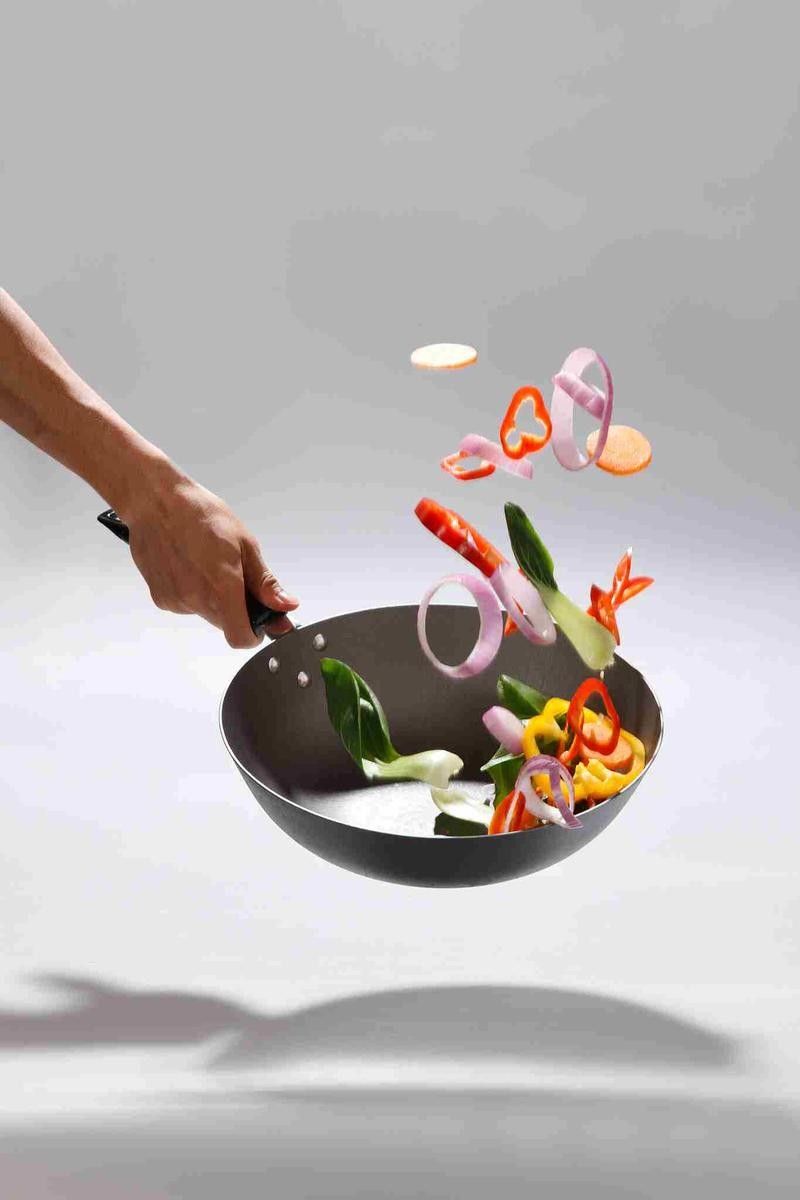 鄯善開水族店怎么樣？加盟祥龍魚場賣龍魚市場怎樣？