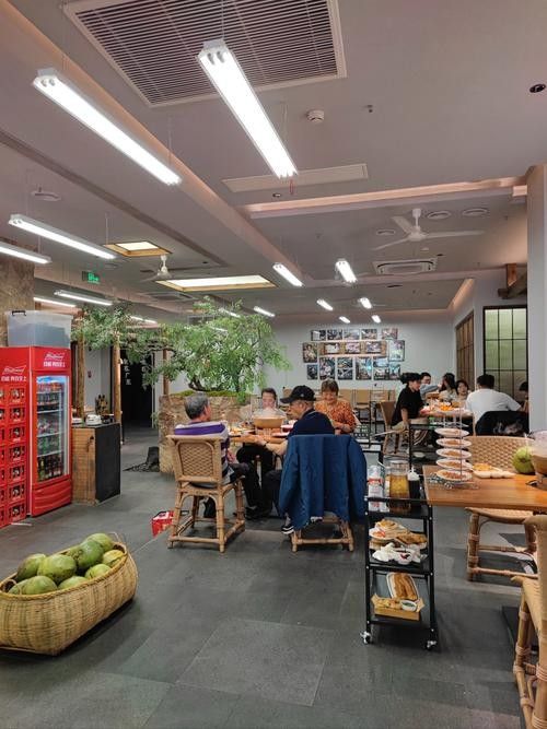 巧家開水族店怎么樣？加盟祥龍魚場賣龍魚市場怎樣？