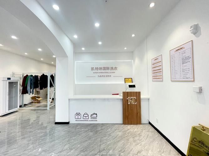 那仁寶力格開水族店怎么樣?加盟祥龍魚場賣龍魚市場怎樣? 水族館百科(水族館加盟) 第2張 那仁寶力格開水族店怎么樣?加盟祥龍魚場賣龍魚市場怎樣? 那仁寶力格開水族店怎么樣?加盟祥龍魚場賣龍魚市場怎樣? 水族館百科(水族館加盟) 第2張