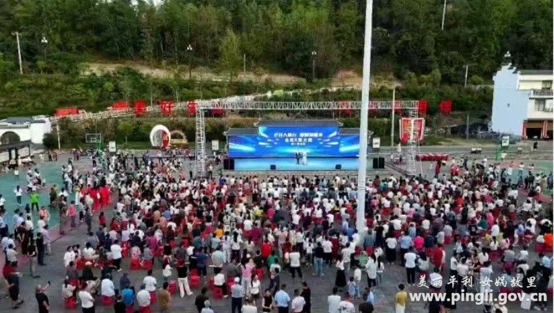 平利開水族店怎么樣？加盟祥龍魚場賣龍魚市場怎樣？