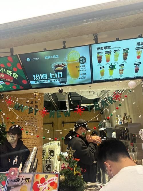 嘉祥開(kāi)水族店怎么樣？加盟祥龍魚場(chǎng)賣龍魚市場(chǎng)怎樣？