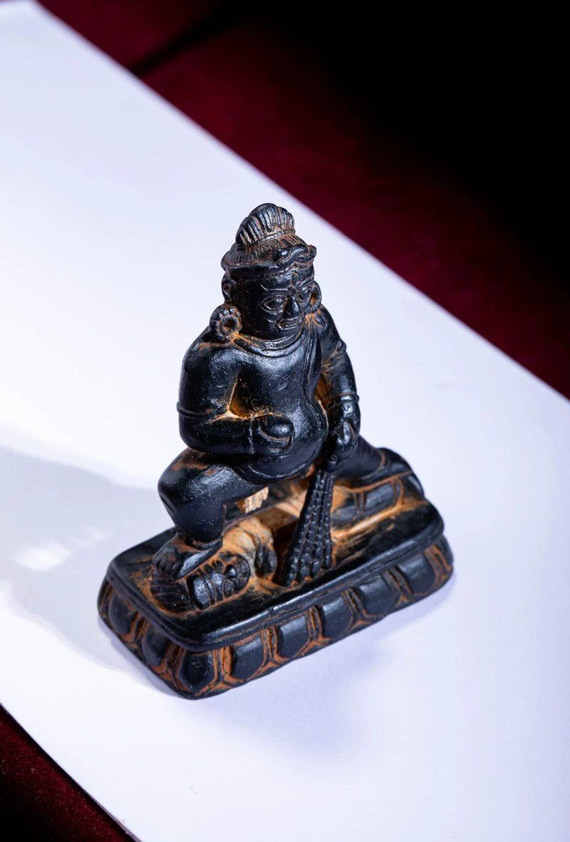 有哪些著名的黑龍雕塑作品？ 有哪些著名的黑龍雕塑作品？ 龍魚百科 第11張