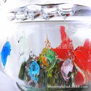 海豚標志的魚缸：海豚標志的魚缸在現(xiàn)代室內設計中的應用及其美學價值