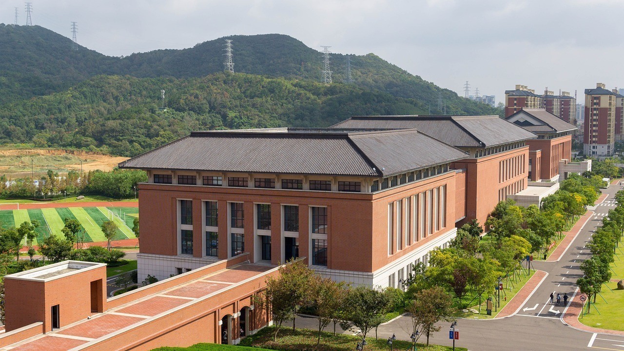西安市碑林區誠龍水族店