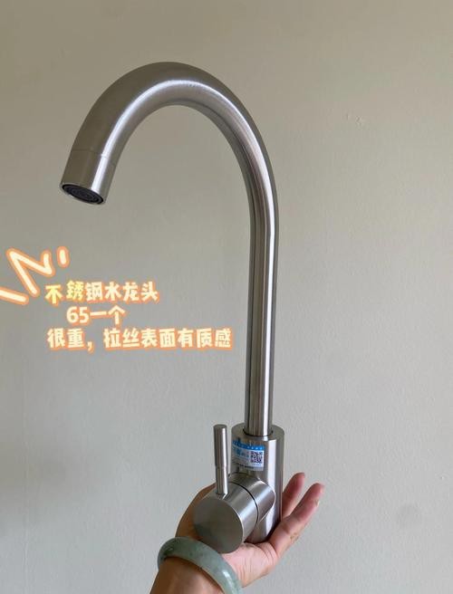 給我?guī)讖垘淖值乃堫^圖片示例