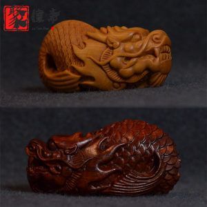 龍魚木雕擺件：阿里巴巴等電商平臺上龍魚木雕擺件招財龍魚擺件