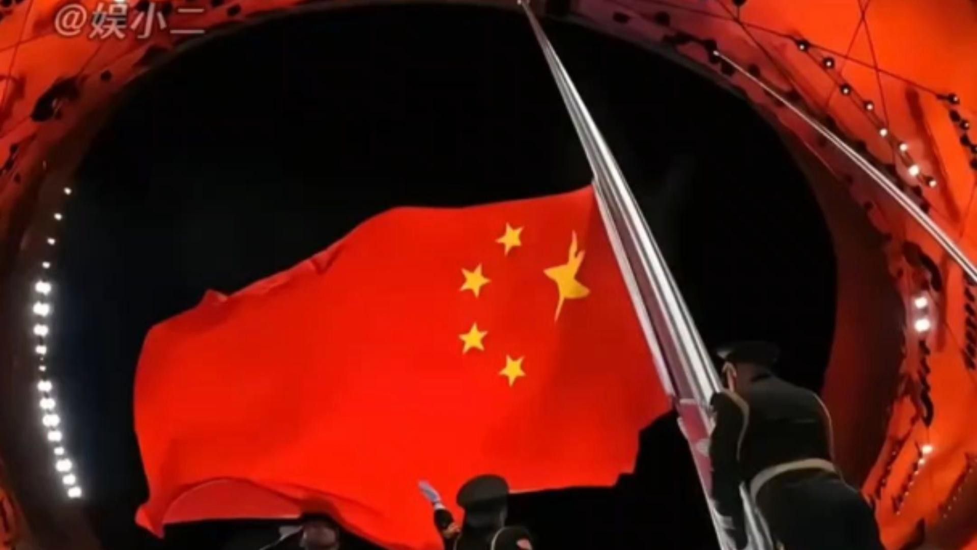 給我推薦幾張紅龍之眼壁紙 給我推薦幾張紅龍之眼壁紙 龍魚百科 第2張