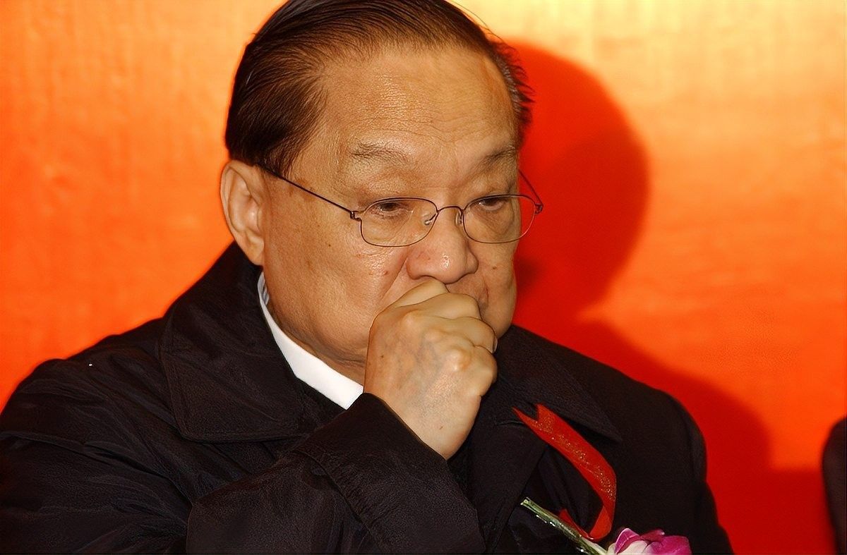 龍生的小說風(fēng)格有何特點(diǎn)？