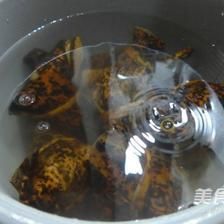 ph值8.0養(yǎng)龍魚：關(guān)于龍魚水質(zhì)的問題