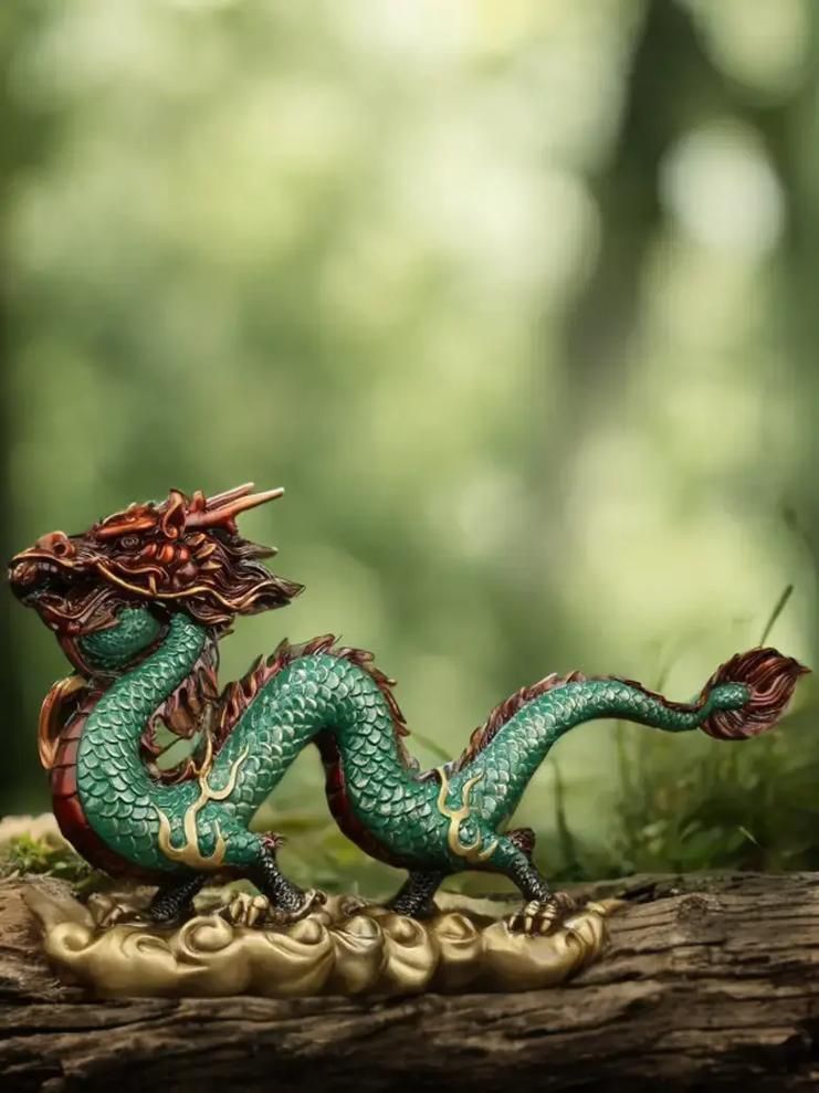 能否提供更多龍的擺件圖片？