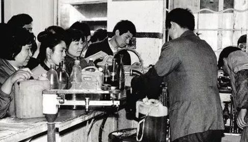 金龍魚(yú)的品牌是哪個(gè)國(guó)家的（金龍魚(yú)品牌并非中國(guó)本土品牌而是一個(gè)外資品牌）