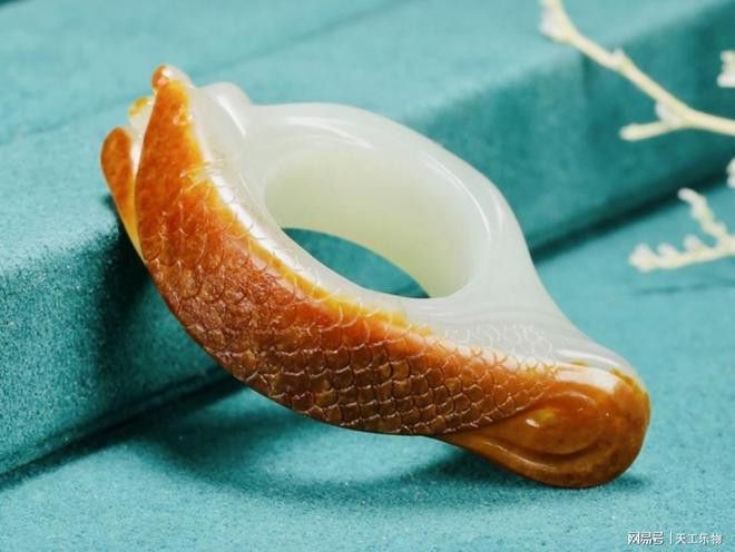 白玉龍魚圖片欣賞大全大圖