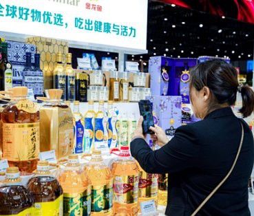 金龍魚一級和精選的原料有何不同？ 金龍魚一級和精選的原料有何不同？ 龍魚百科 第2張