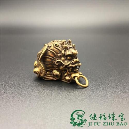 如何保養龍頭魚掛件