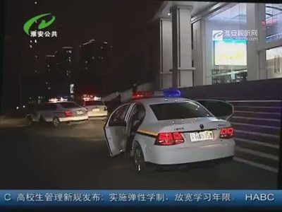 金龍魚身上有白色絮狀物【金龍魚身上出現白色絮狀物可能是多種原因造成的】