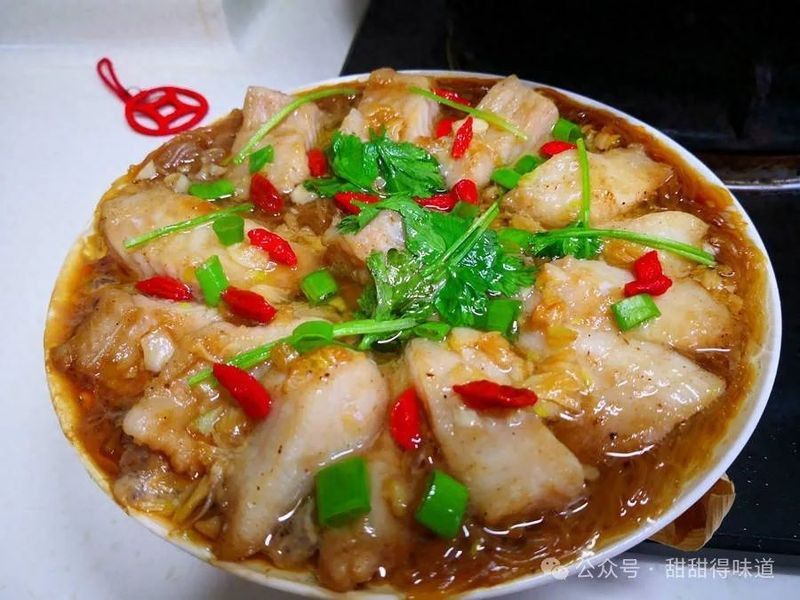金龍魚是不是龍利魚的一種魚