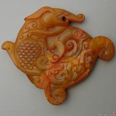 魚龍玉佩的寓意和象征意義：魚龍玉佩在中國傳統文化中有著深刻寓意和象征意義 魚龍玉佩的寓意和象征意義：魚龍玉佩在中國傳統文化中有著深刻寓意和象征意義 龍魚百科