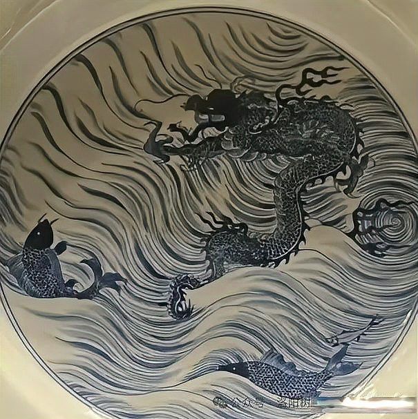 現代瓷器中魚化龍紋飾的市場需求如何