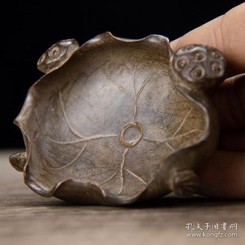 金龍魚擺件多久清潔一次？
