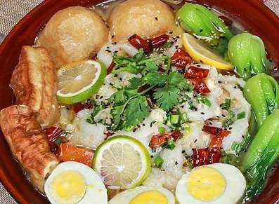 龍魚(yú)吃米飯嗎：龍魚(yú)可以吃米飯嗎