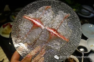 龍魚是否可以吃黑魚（黑魚和龍魚適合混養嗎？）