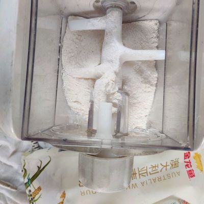 和龍魚混養(yǎng)什么魚最好看（與龍魚混養(yǎng)時，選擇幾種與龍魚混養(yǎng)好看又和諧的魚種）