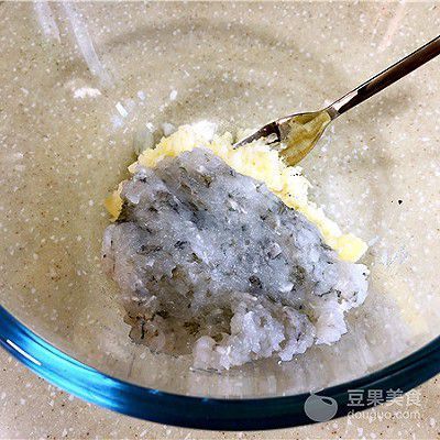 金龍魚吃蝦肉效果怎么樣：關于金龍魚吃蝦肉的效果，我們可以得出以下幾點： 金龍魚吃蝦肉效果怎么樣：關于金龍魚吃蝦肉的效果，我們可以得出以下幾點： 龍魚百科 第2張