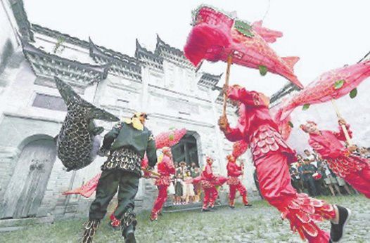 五夫龍魚戲